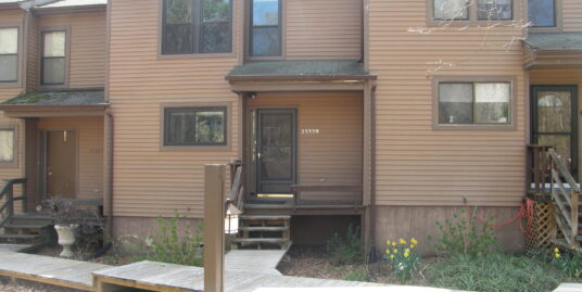 23337 Red Oak Court
